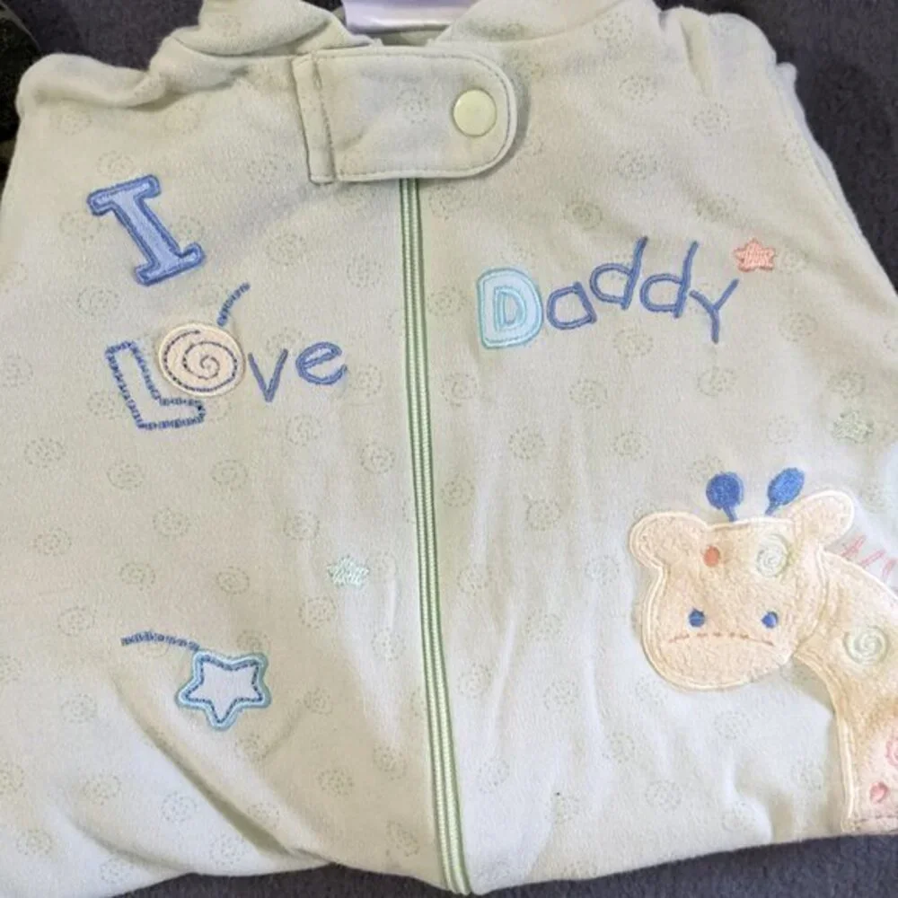 (4) Newborn sleepers pajamas‎ Footed one piece zip up